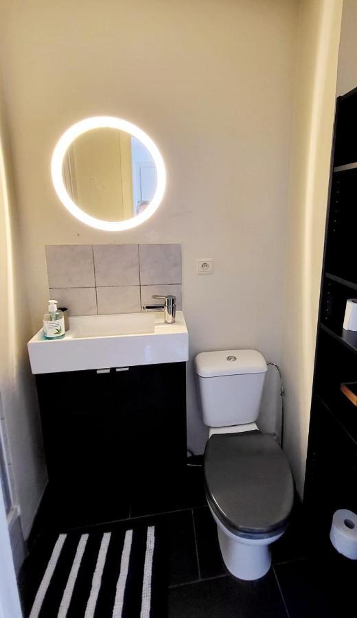 Handy Studio near Nato Bruxelles Esterno foto